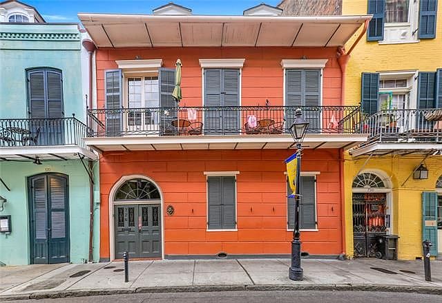 1st image of 726 Orleans Ave