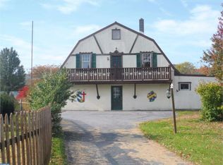 324 Wernersville Rd, Sinking Spring, PA 19608