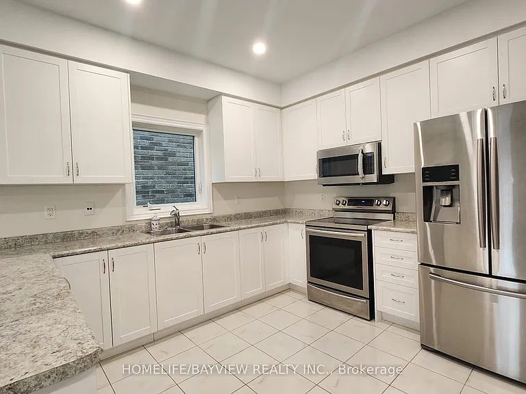 1263 Peelar Cres — Photo 7