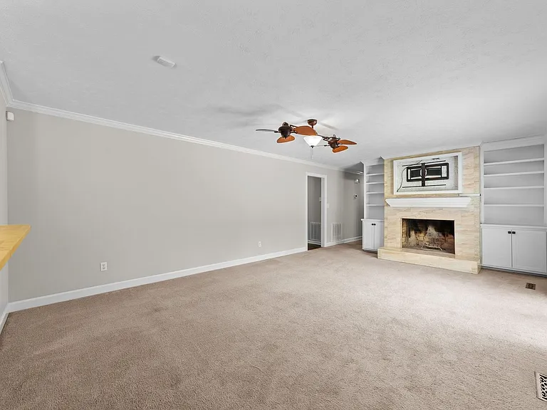204 McNeill Rd — Photo 12