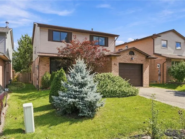 89 Brigade Dr, Hamilton, ON L9B 2B8
