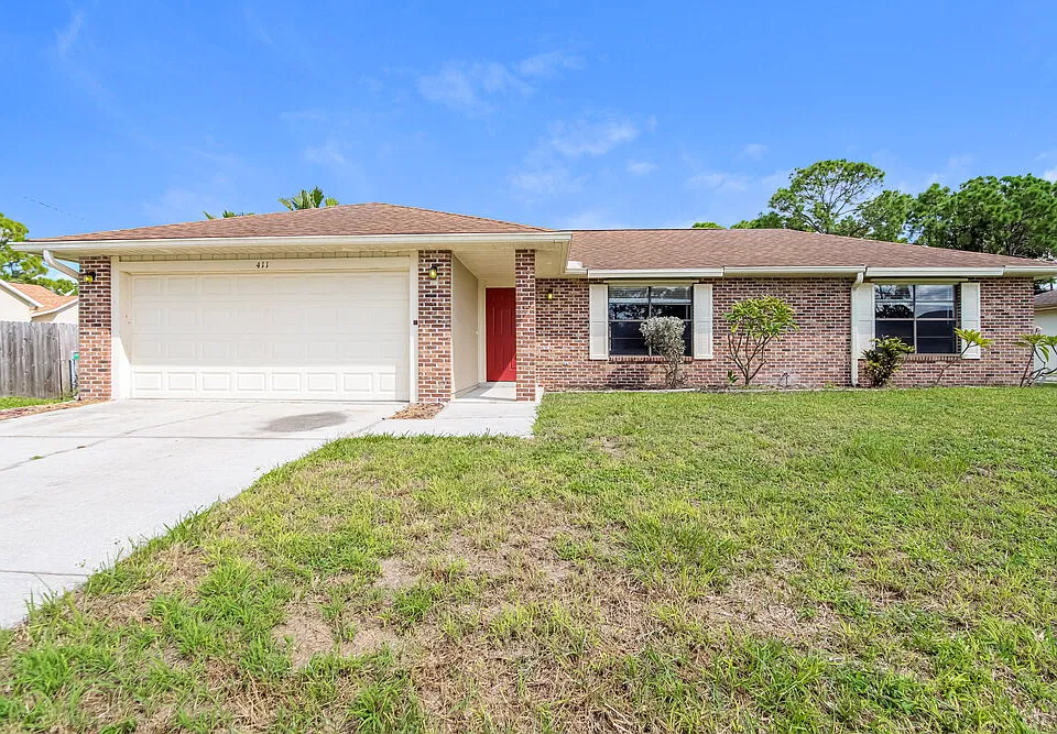 411 Vin Rose Cir SE