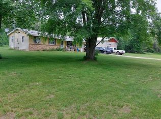 10358 Bailey Rd, Ravenna, MI 49451