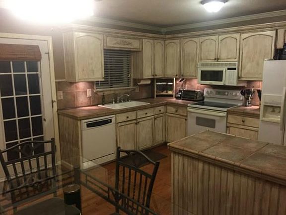 3rd image of 2901 NW Milford Pl