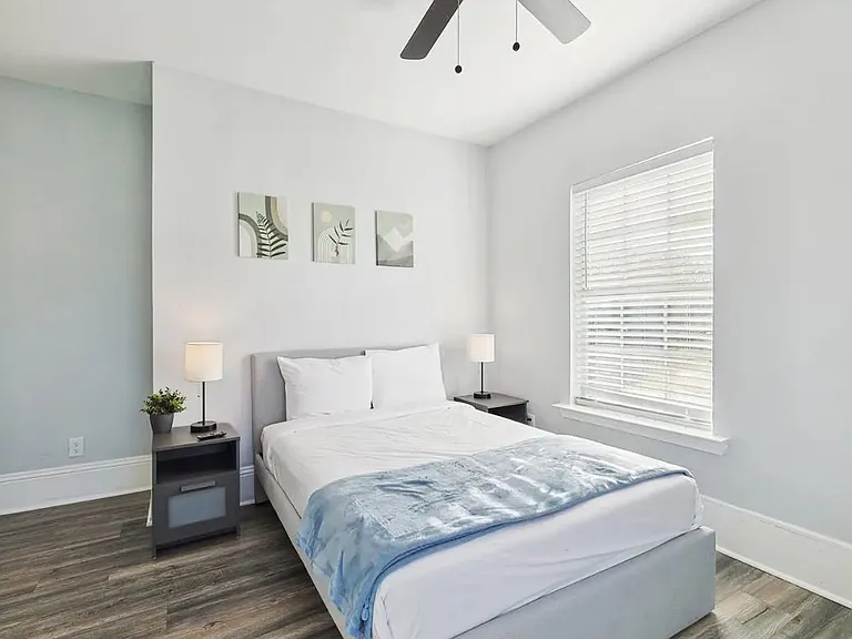 702 N Edgefield Ave — Photo 16