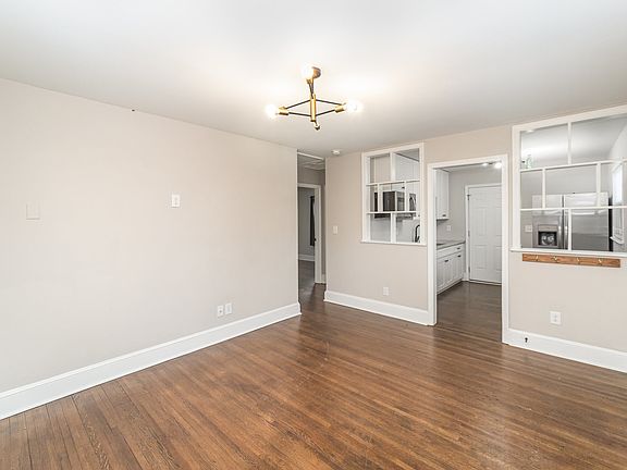 4th image of 6037 Ingleside Dr #B