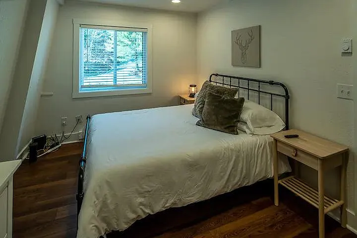 64 Creekside Dr #B — Photo 3