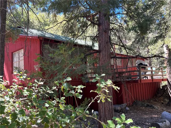 22 Stetson Creek Trl, Angelus Oaks, CA 92305