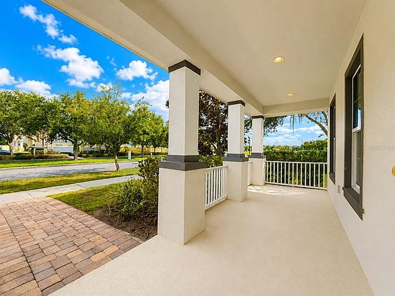 4th image of 11804 Silverlake Park Dr