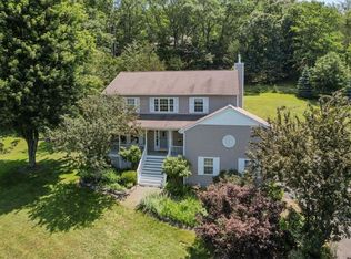 63 Hambletonian Rd, Chester, NY 10918