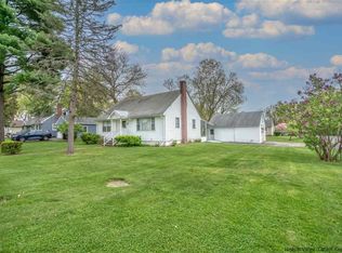 1118 Dogwood St, Kingston, NY 12401