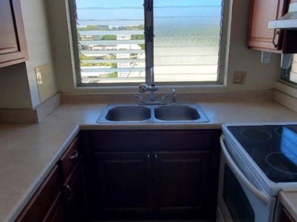1555 Pohaku St APT B605