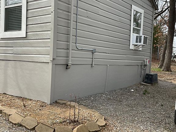 Parking at side of house