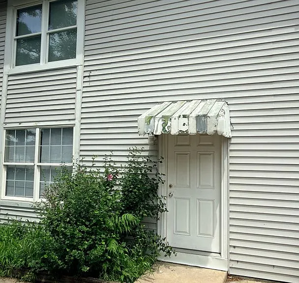 225 S 4th St #3 — Photo 2