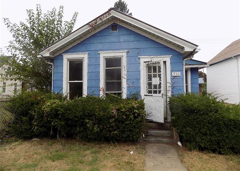 1st image of 938 Brown Ave