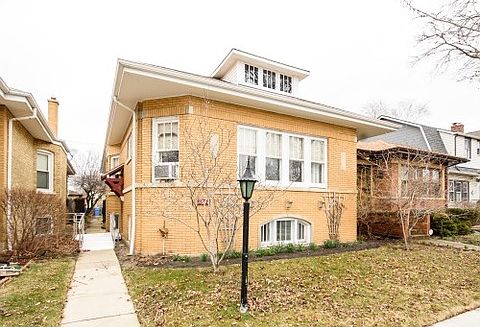 2nd image of 2648 W Morse Ave