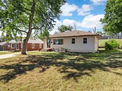 651 34th St SE, Cedar Rapids, IA, 52403