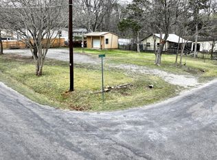 203 Preston Shores Dr, Pottsboro, TX 75076