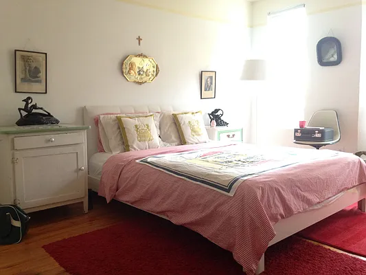 Rented by Brownstone Property Group | media 10