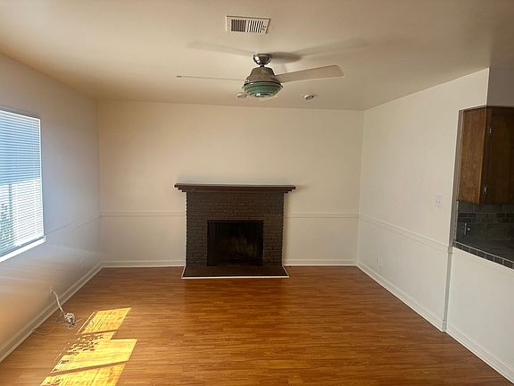 4th image of 2518 San Pablo Ave