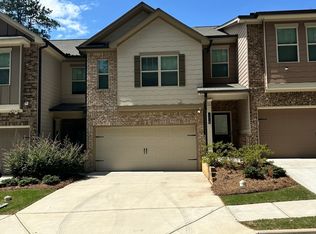 1360 Sugar Glen Ct, Lawrenceville, GA 30044