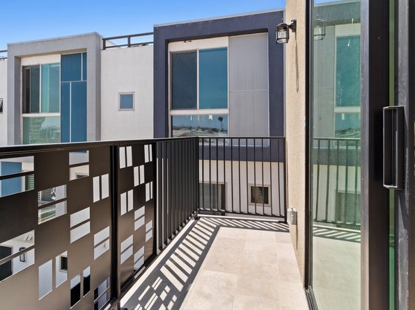 3027 Keats St #302