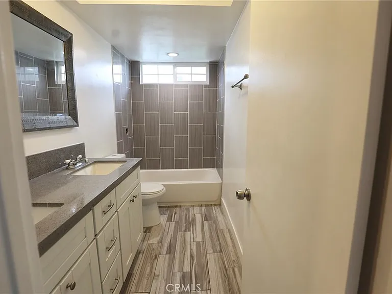 1745 E Woodbury Rd — Photo 18