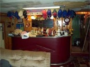 18 Stuart St, Pawtucket, RI 02860