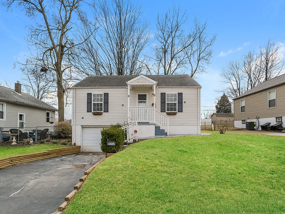 1st image of 9432 Flora Ave