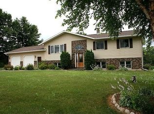 919 W River Rd, Mosinee, WI 54455
