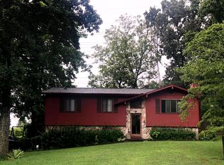 5724 Wooded Acres Dr, Knoxville, TN 37921