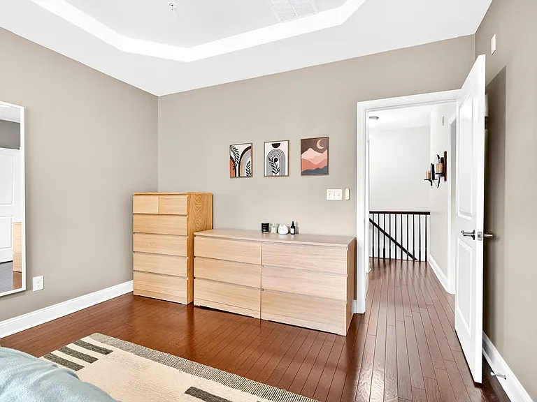 58 Elston Ct — Photo 13
