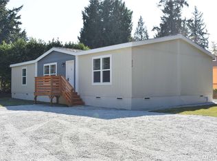 672 Awa Ln, Camano Island, WA 98282