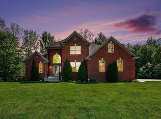 4184 Wellington Ct, Fort Gratiot, MI 48059