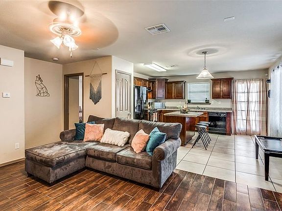 5th image of 14169 Honey Point Dr