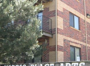 2114 S 45th St #304, Omaha, NE 68106