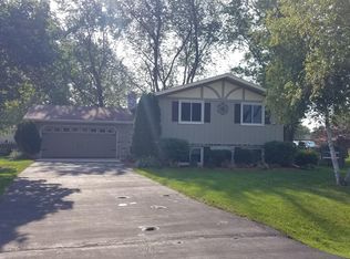 1307 Scott Dr, Mount Pleasant, WI 53406