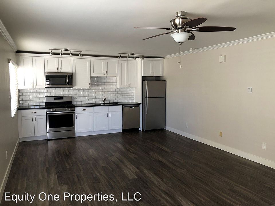 1st image of 4338 Mississippi St APT 3