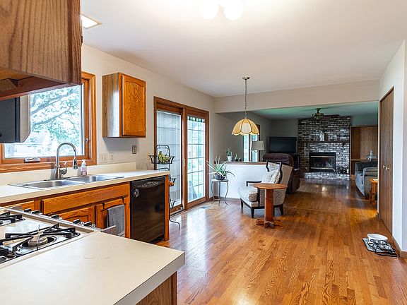 5th image of 1830 Morning Glory Ct