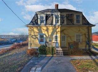 331 Lancaster Ave, Saint John, NB E2M 2L3