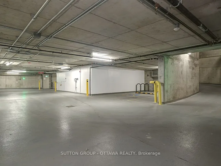 399 Winston Ave #401 — Photo 33