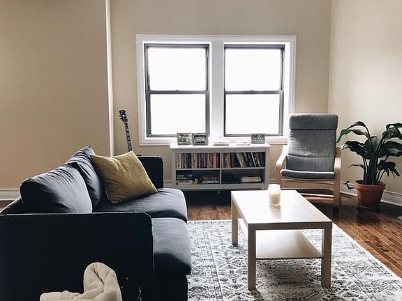 4th image of 2105 S Ashland Ave APT 4
