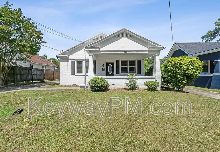1315 Merry St — Photo 1