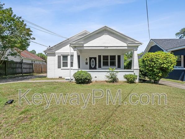 1315 Merry St
