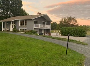 739 Hudson River Rd, Mechanicville, NY 12118