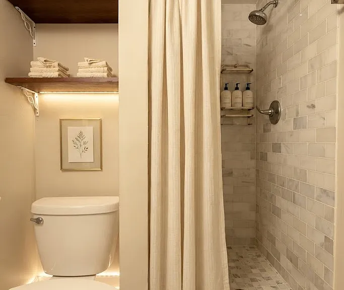 6034 Chesterbrook Rd #B — Photo 25