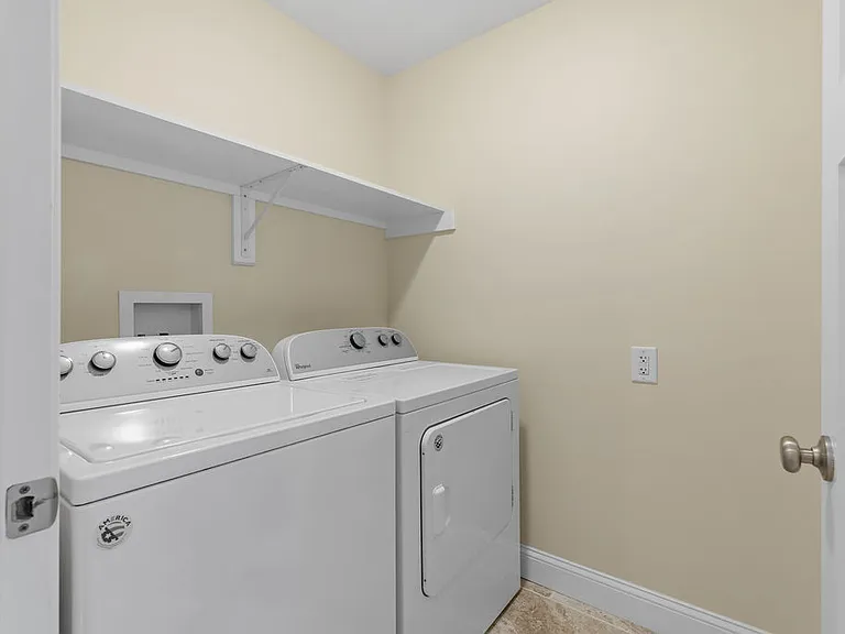 4331 Jordan Rd — Photo 15