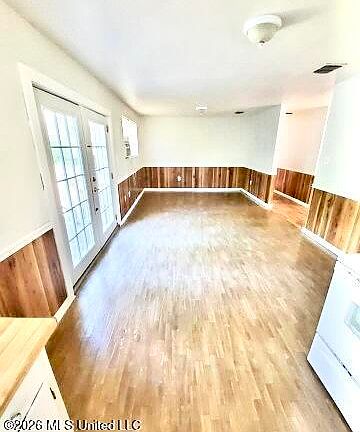 3rd image of 2038 Rocky Hill Rd