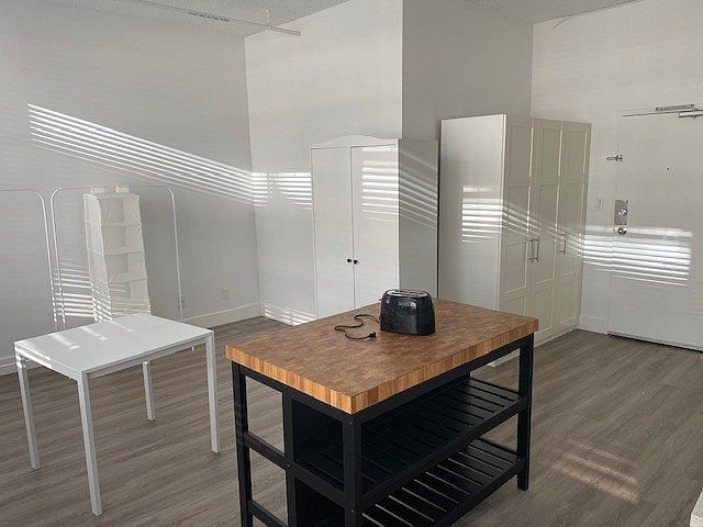 1st image of 116 Hastings St W #303