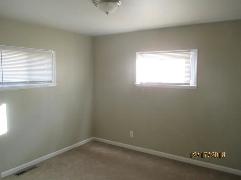 4051 Elbern Ave — Photo 13